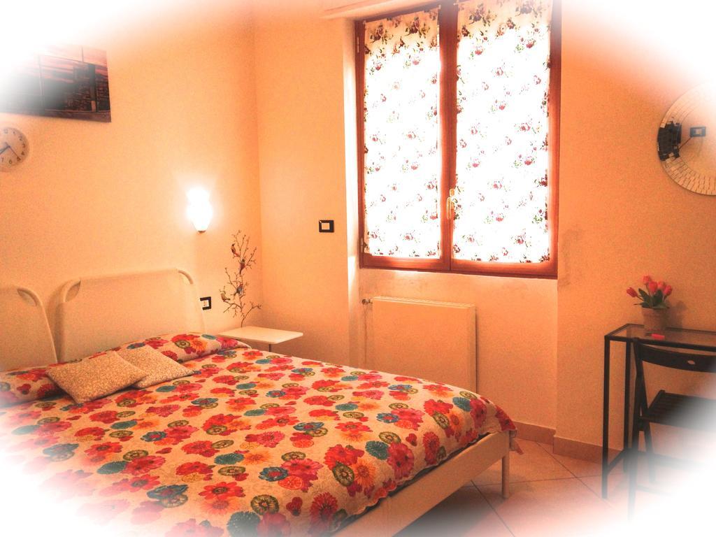 Top Suit Centro - Guest House Brugherio Bilik gambar